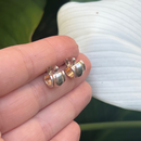 Mini Argola Dourada Grossa –  Minimalista e Elegante