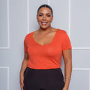 Blusa plus size com aplicação em pedraria