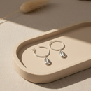 Argola com Pingente de Búzio – Estilo Praiano com Elegância