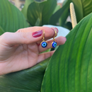 Brinco Olho Grego Dourado – Proteção e Estilo em Cada Detalhe