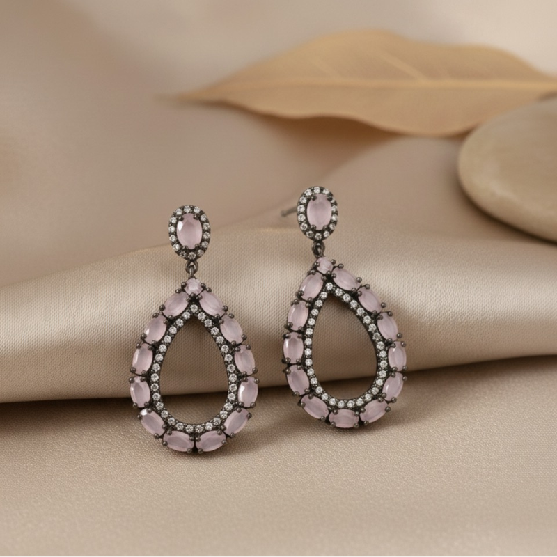 Brinco Gota Elegance Quartzo Rosa – Delicadeza e Sofisticação