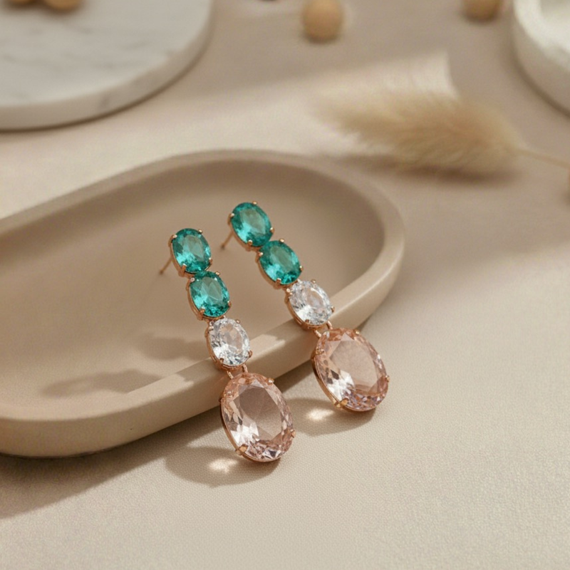 Brinco Longo com Pedras Coloridas – Sofisticação e Brilho para Qualquer Ocasião