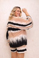 Conjunto Plus size Chic Shorts e Kimono