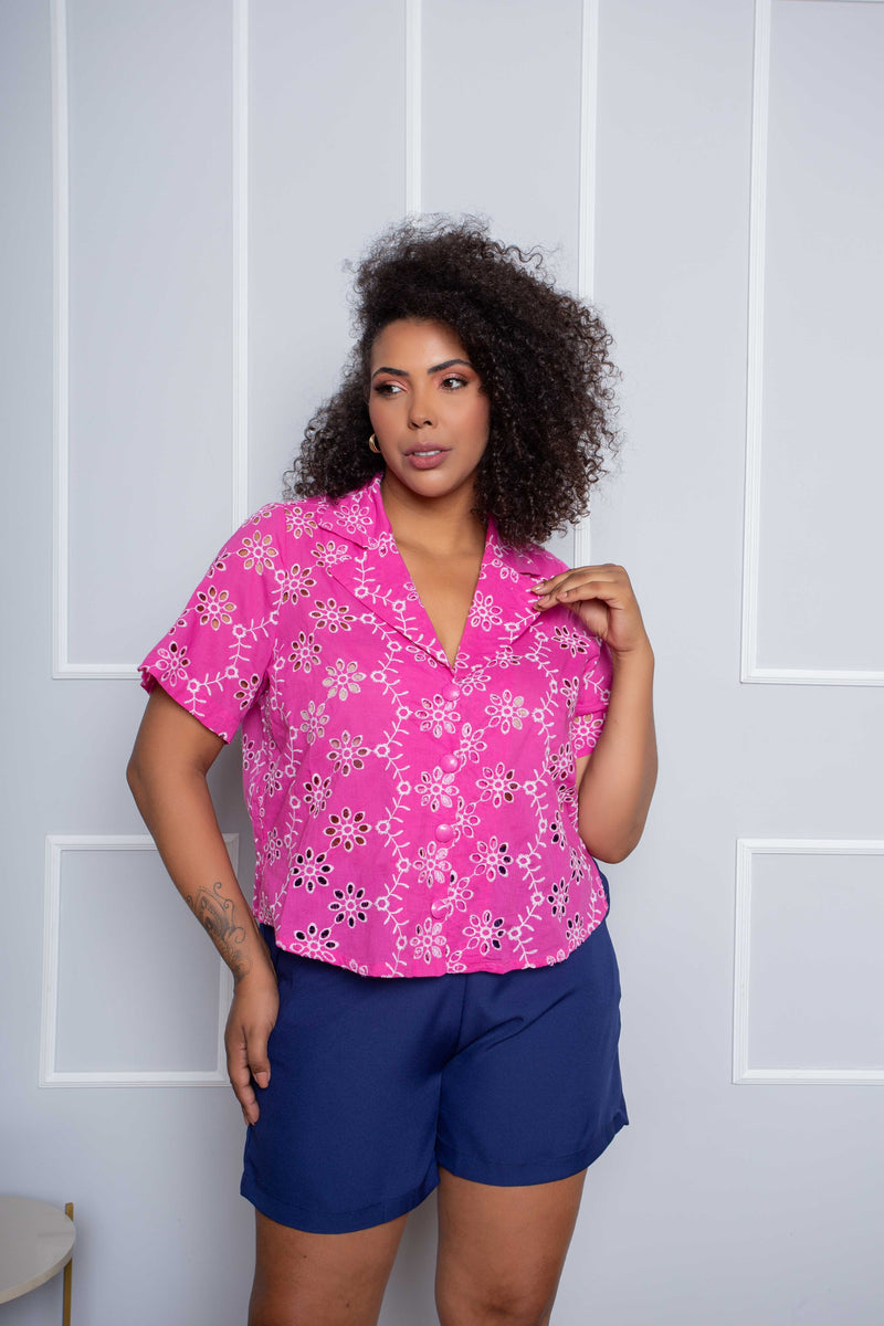 Camisa Cropped Laíse Plus Size Rosa